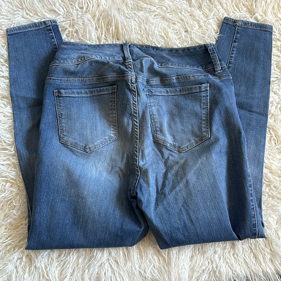 Torrid Premium Jegging - Picture 4 of 5